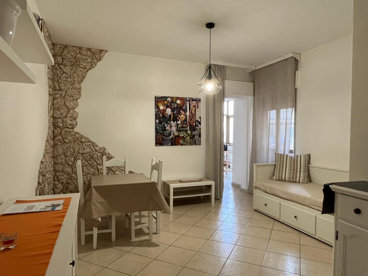 Dal Porto Al Politeama Apartment Palermo Bagian luar foto